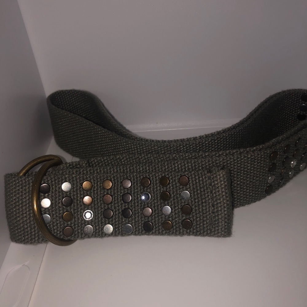 vintage women's gray studded belt plus size 14 silver D ring buckle, polyester